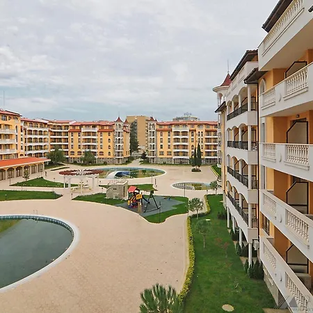 Royal Sun 3* ساني بيتش