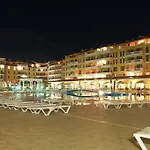 Pmg Royal Sun Apart Otel