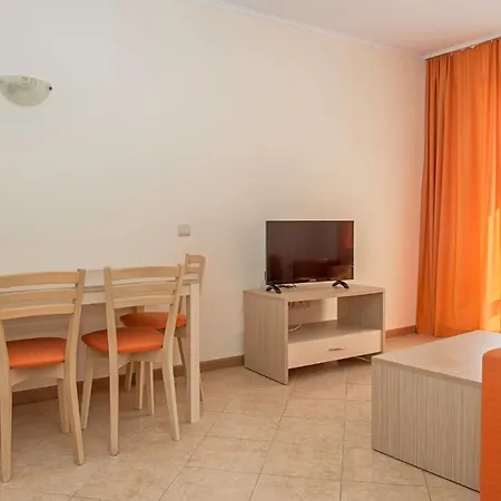 Ξενοδοχείο με διαμερίσματα Royal Sun