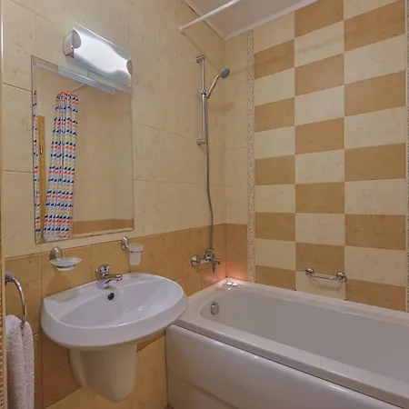 Royal Sun Ξενοδοχείο με διαμερίσματα 4*