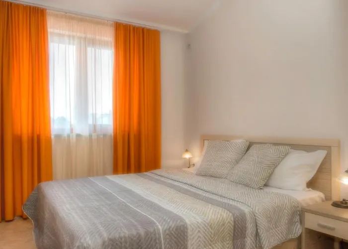 Royal Sun 3* סאני ביץ'