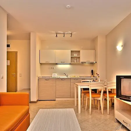 Hotel de apartamente Royal Sun 3*