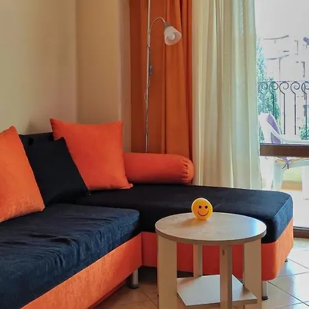 Royal Sun Aparthotel 3*