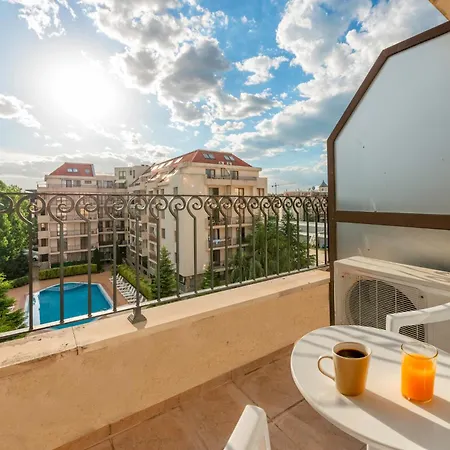 Royal Sun Aparthotel