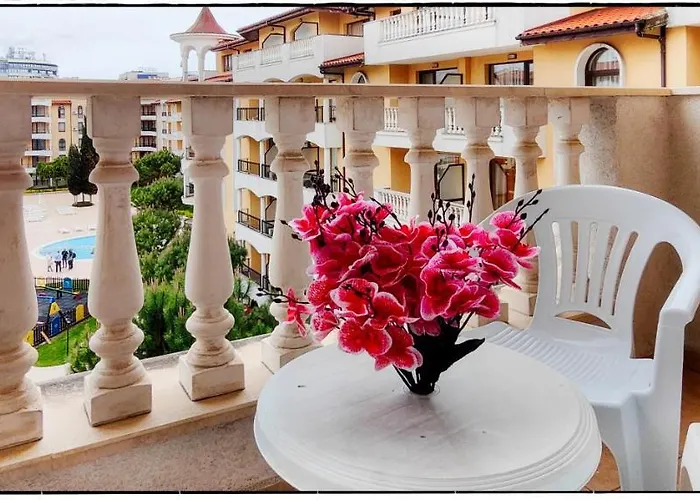 Aparthotel Royal Sun 4*